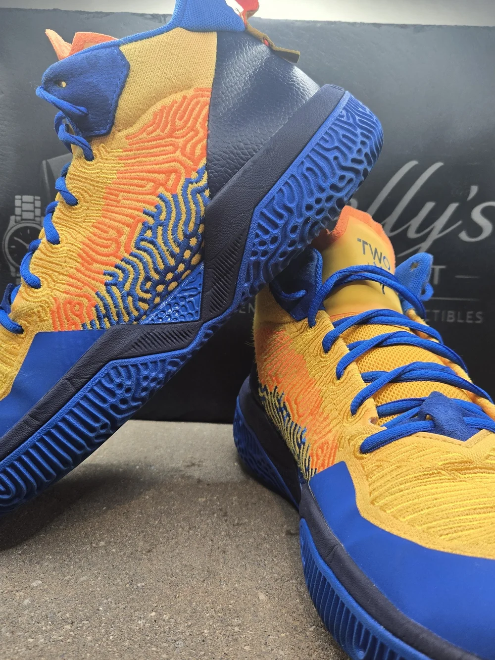 New Balance TWO WXY My City Oklahoma City Mens 11 Blue Yellow Basketball Shoes